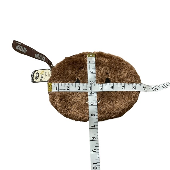 Hallmark Star Wars Chewbacca Wristlet Itty Bittys Fuzzy Wallet Purse Embroidered - Picture 2 of 9
